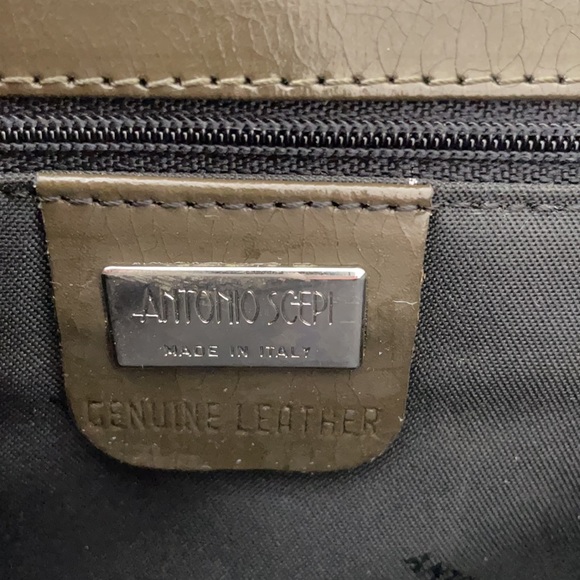 NEW KHAKI GREEN BAGUETTE PURSE - Picture 5 of 6